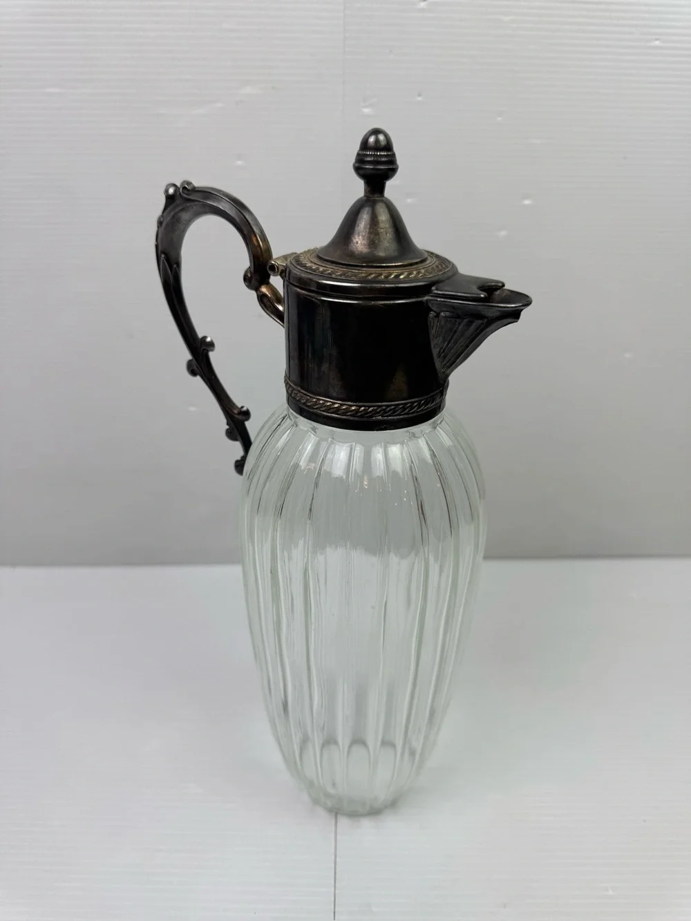 VTG Sheraton Italy Glass Decanter Silver Plate Lid Claret Wine Pitcher Carafe 12